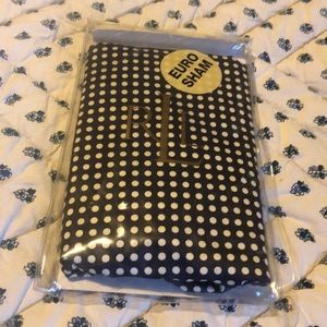 Ralph Lauren European Sham 26 x 26 in. Polka Dot